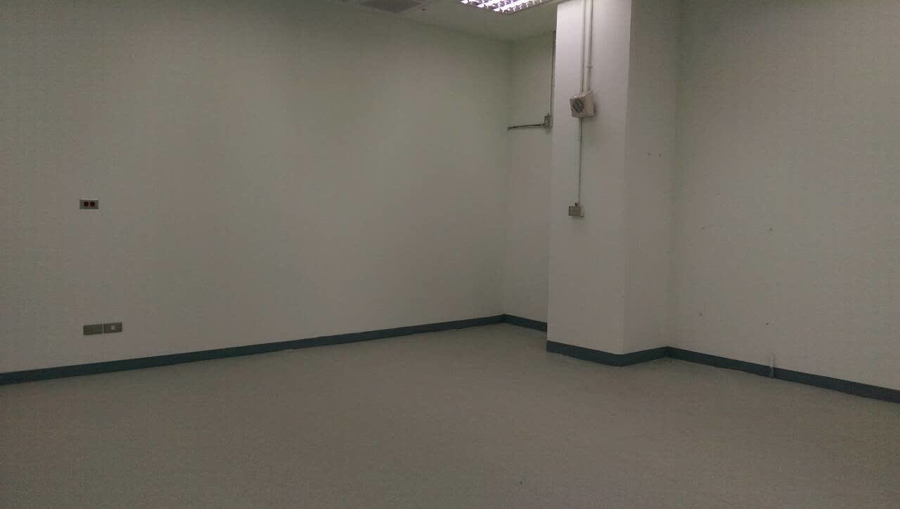 國立成功大學醫學院附設醫院-機電中心3、4樓裝修工程 照片2