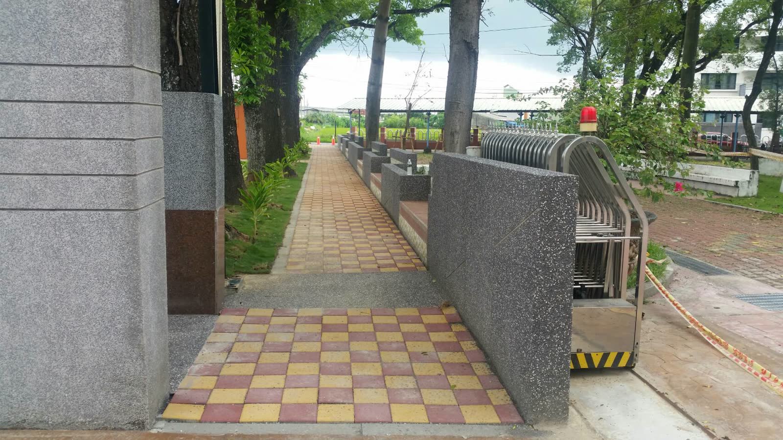 臺南市善化區公所-臺南市善化區陽明國小人行無障礙及通學步道環境改善工程 照片3
