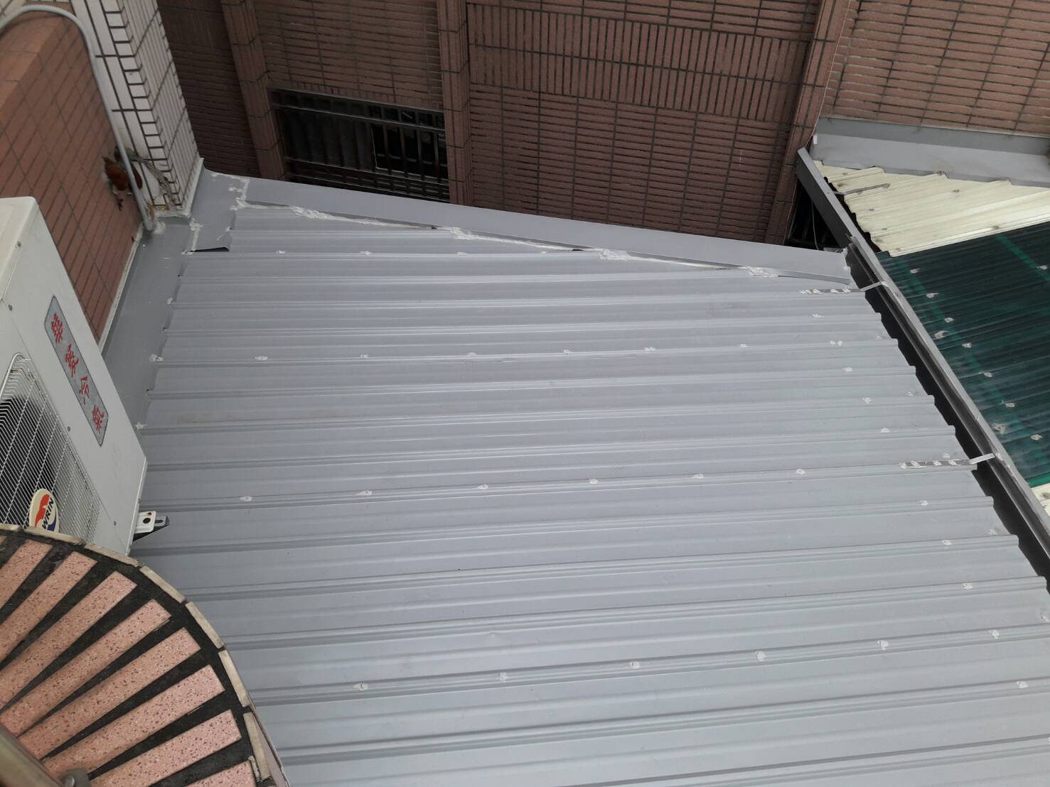 前瞻基礎建設計畫-歸仁區長照2.0服務據點里活動中心修繕工程 照片2