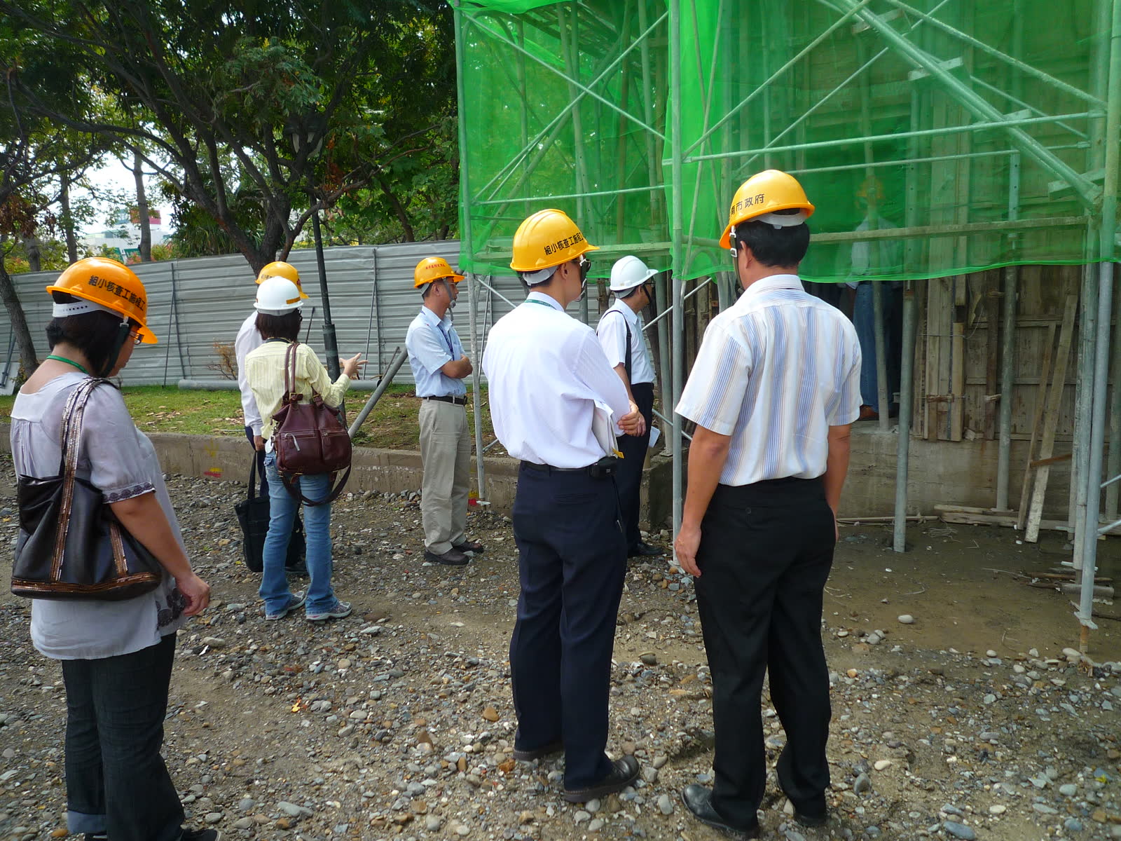 安平區-中華西路旁網球場新建工程