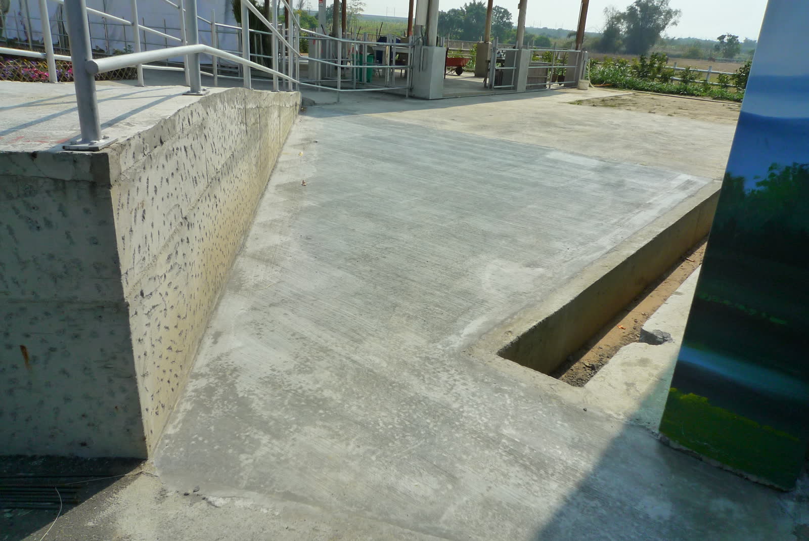 老牛的家第三期新建工程 照片2