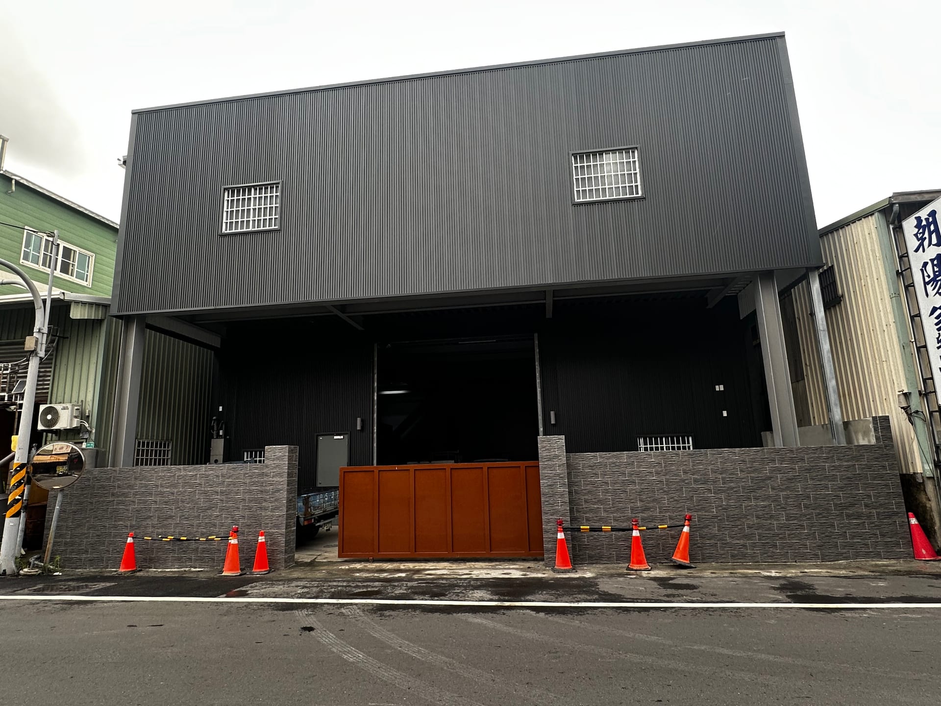 永康區正南一街私人廠房